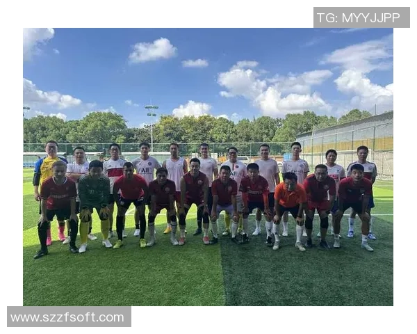 南京足球队团队协作深度剖析与其他球队的对比研究